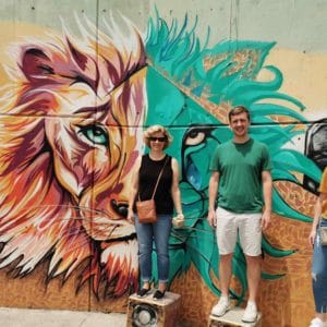 graffiti and city tour in medellin