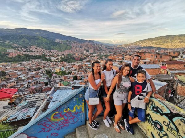 Guatape and Comuna 13