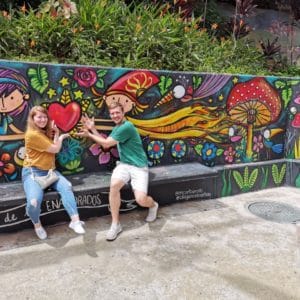 Graffiti and city tour in Medellin