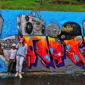 Graffiti tour in Medellin