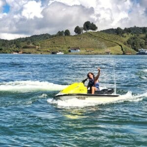 guatape and jetski tour