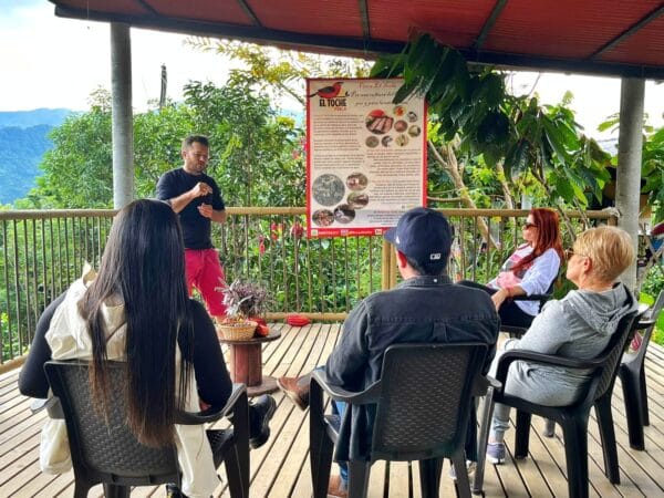 Guatape & chocolate farm tour